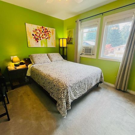 Cornerstone Bed And Breakfast Revelstoke Dış mekan fotoğraf