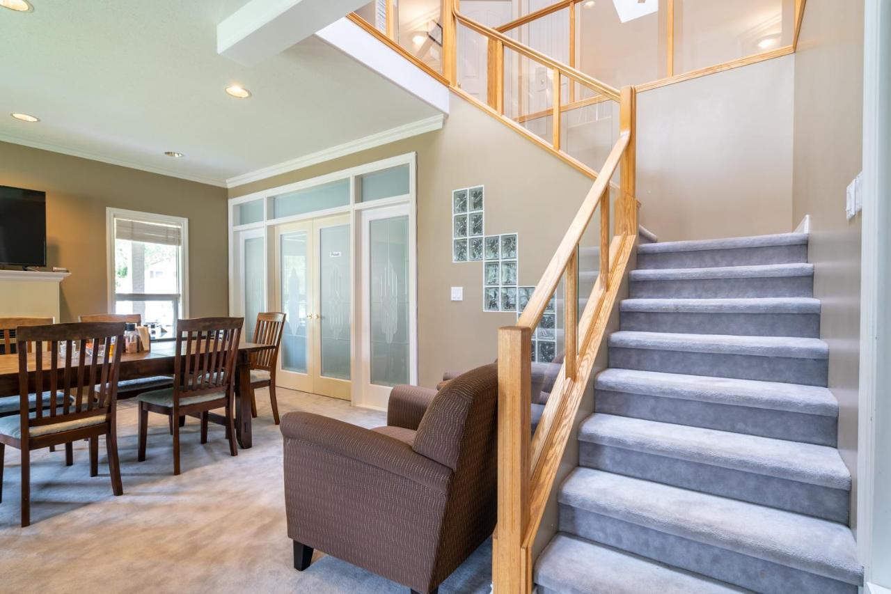 Cornerstone Bed And Breakfast Revelstoke Dış mekan fotoğraf