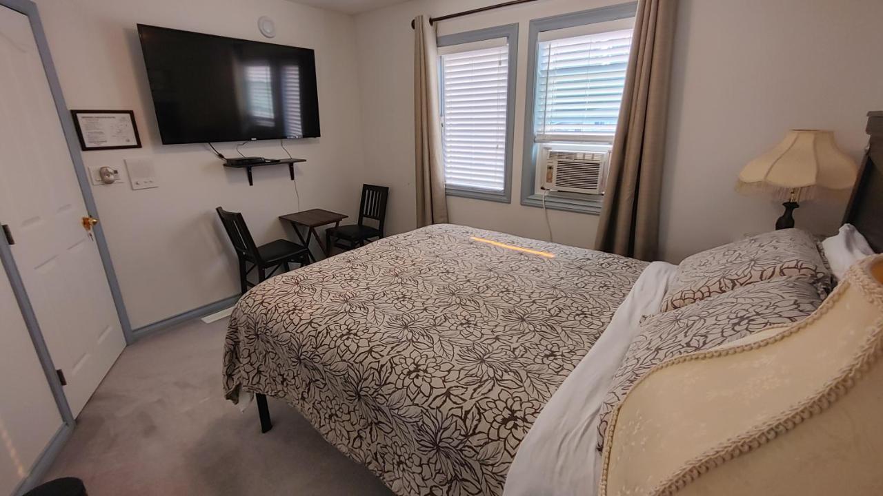 Cornerstone Bed And Breakfast Revelstoke Dış mekan fotoğraf