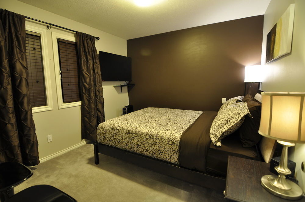 Cornerstone Bed And Breakfast Revelstoke Dış mekan fotoğraf